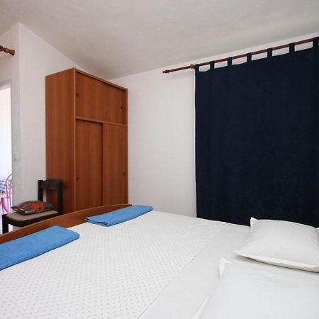 Apartments By The Sea Drvenik Donja Vala, Makarska - 6756 חדר תמונה