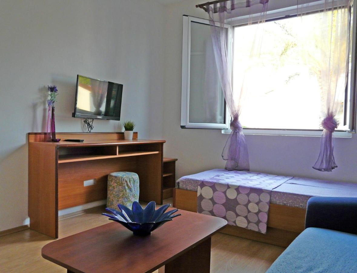 Apartments By The Sea Drvenik Donja Vala, Makarska - 6756 מראה חיצוני תמונה