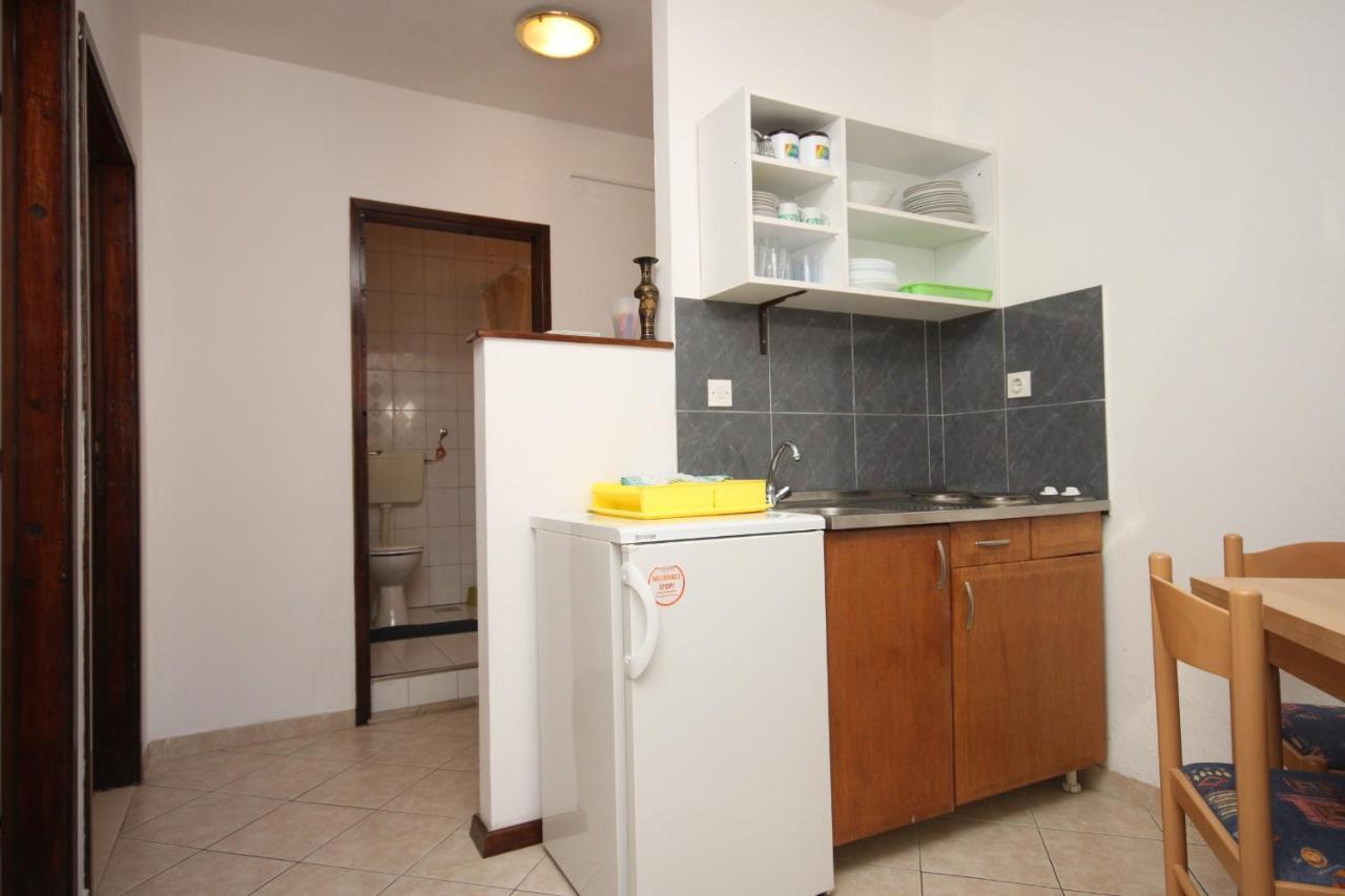 Apartments By The Sea Drvenik Donja Vala, Makarska - 6756 מראה חיצוני תמונה