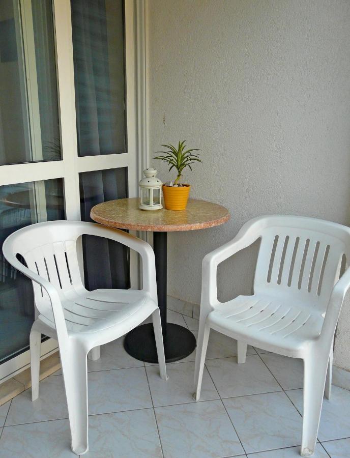Apartments By The Sea Drvenik Donja Vala, Makarska - 6756 מראה חיצוני תמונה